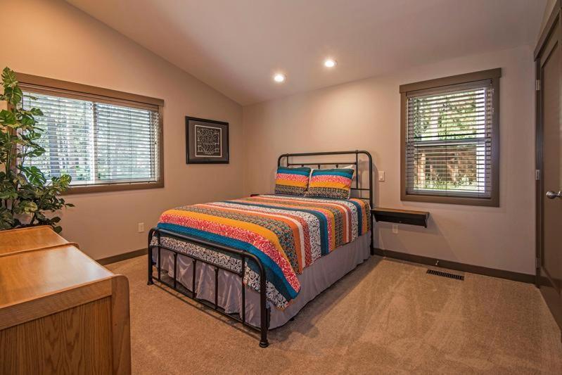 11 Pine Bough Villa Sunriver Dış mekan fotoğraf