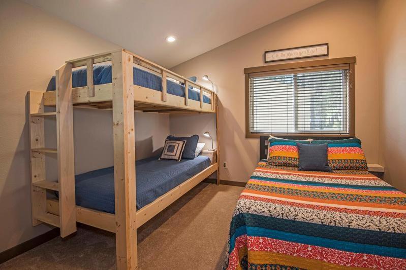 11 Pine Bough Villa Sunriver Dış mekan fotoğraf